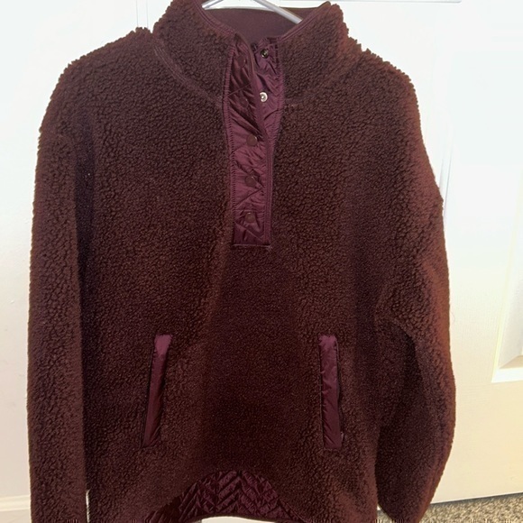 Athleta Tops - ⭐️HP⭐️ Athleta Cozy Oversized Sherpa